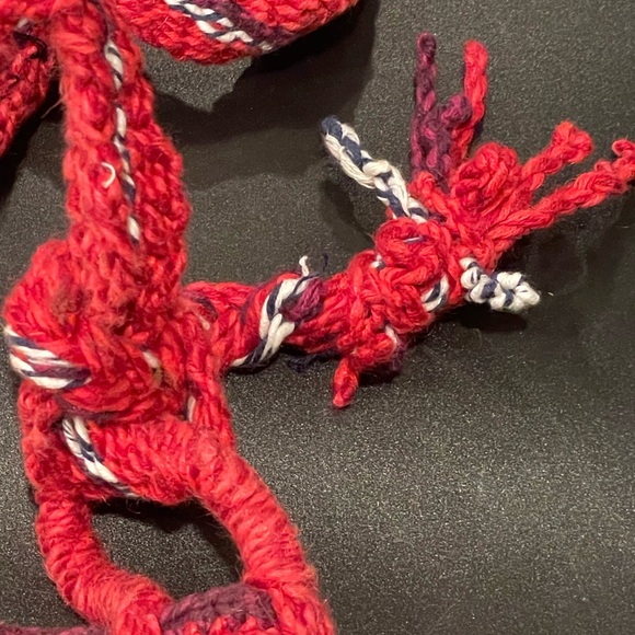 Women's Thick Crochet Knit Colorful Barrel Crossbody Bag - Picture 3 of 16